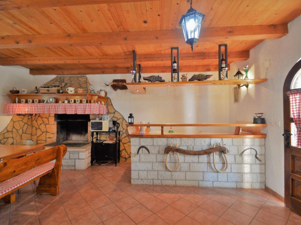 Holiday Home Cekic - Roj506 By Interhome Sosici Bagian luar foto