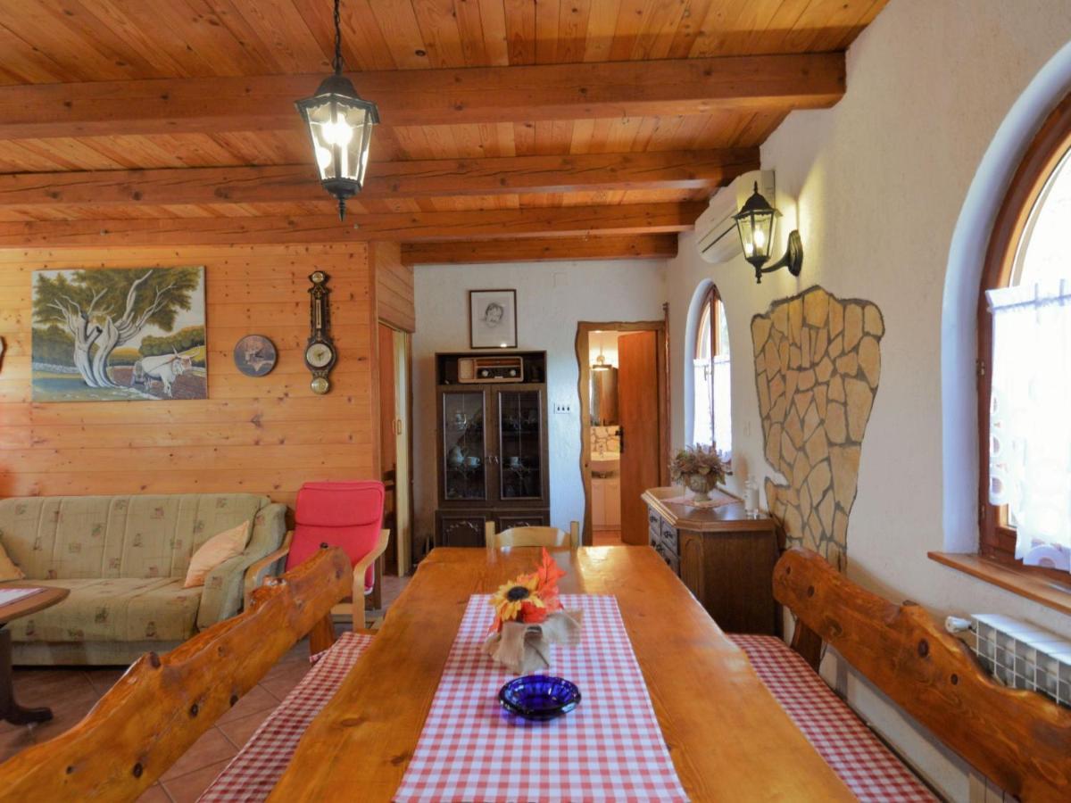 Holiday Home Cekic - Roj506 By Interhome Sosici Bagian luar foto